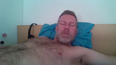 Red online show from 7, 3, 2025