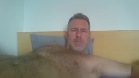 Red online show from 15, 9, 2025