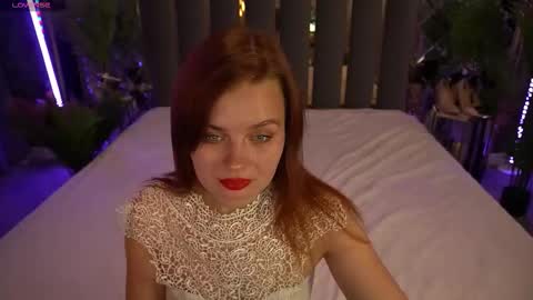 Lily online show from 8, 10, 2025