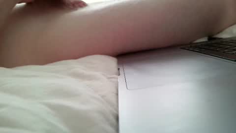Snapshot of redging91 chatting on 17, 7, 2026 Redging91 online show from 17, 7, 2026