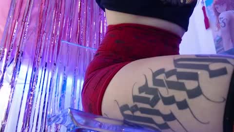 Snapshot of redgirrl_77 chatting on 28, 4, 2026 Mere online show from 28, 4, 2026
