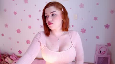 Snapshot of redheadmodel chatting on 30, 6, 2026 SAKURA online show from 30, 6, 2026