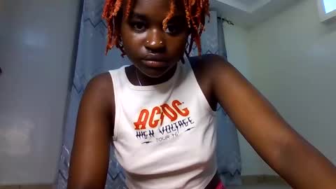 Snapshot of redrubyyyy chatting on 3, 12, 2025 redrubyyyy online show from 3, 12, 2025