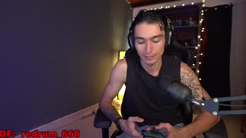 Red online show from 12, 1, 2025