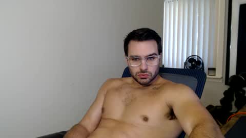 Snapshot of redstar461163 chatting on 8, 9, 2025 redstar461163 online show from 8, 9, 2025