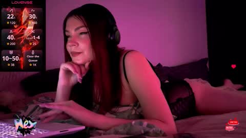 Red online show from 5, 6, 2026