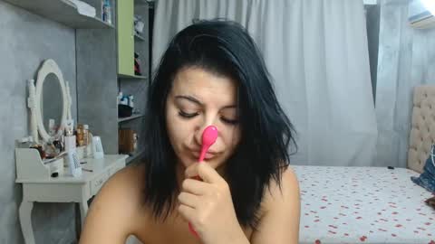 Snapshot of reenekortney chatting on 30, 9, 2025 reenekortney online show from 30, 9, 2025