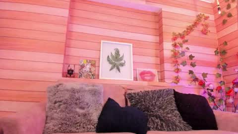 Regina online show from 8, 1, 2025