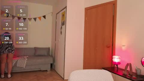 ReginaHawkinss online show from 17, 4, 2026