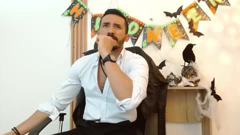   REIKO  online show from 9, 10, 2025