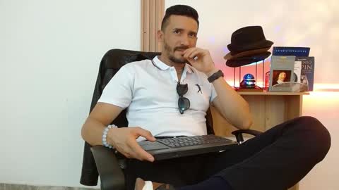   REIKO  online show from 29, 11, 2025