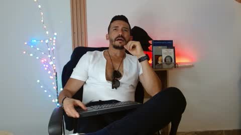   REIKO  online show from 10, 1, 2026