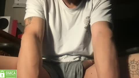 Snapshot of remi_d33 chatting on 16, 12, 2024 Remi D online show from 16, 12, 2024