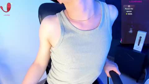 Snapshot of remiblythe chatting on 26, 2, 2025 RemiBlythe online show from 26, 2, 2025