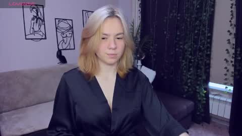 RemiPeach online show from 31, 5, 2026