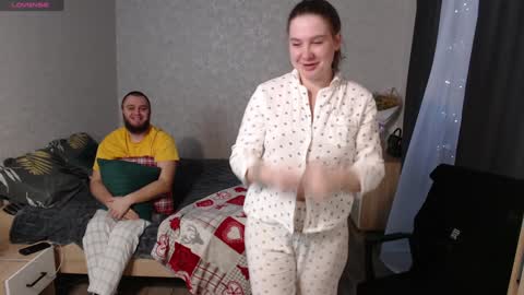 Renae Tom online show from 2, 12, 2024