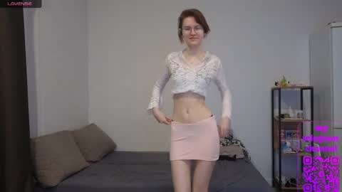 Claire online show from 8, 4, 2026