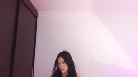 Snapshot of renata_ruiz chatting on 16, 12, 2025 online show from 16, 12, 2025