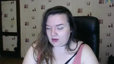 renataoia online show from 19, 12, 2024