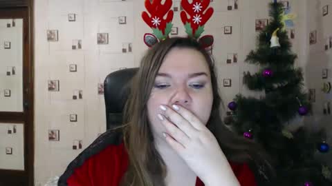 renataoia online show from 1, 1, 2025