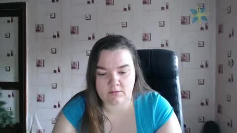 renataoia online show from 4, 2, 2025