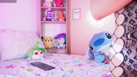 renatha_taylor_ online show from 22, 5, 2026