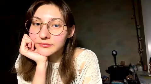 Snapshot of renayreisdorf chatting on 6, 2, 2026 Mia online show from 6, 2, 2026