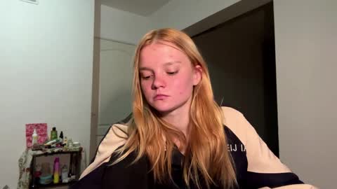 Snapshot of rendabecnel chatting on 8, 4, 2026 Tiffany online show from 8, 4, 2026