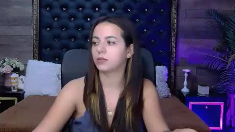 renesmesweet online show from 21, 10, 2025
