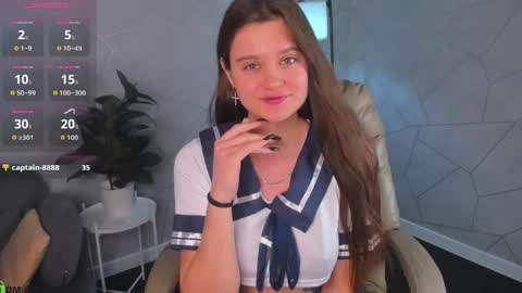 Renesmy online show from 10, 4, 2026