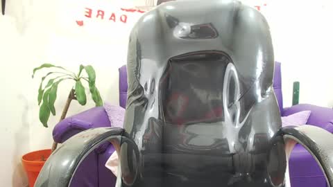 R E N E  online show from 4, 12, 2024