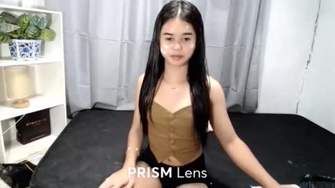 Snapshot of rennygurl chatting on 5, 10, 2025 rennygurl online show from 5, 10, 2025