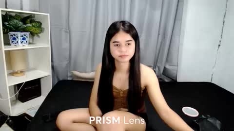 Snapshot of rennygurl chatting on 14, 10, 2025 rennygurl online show from 14, 10, 2025