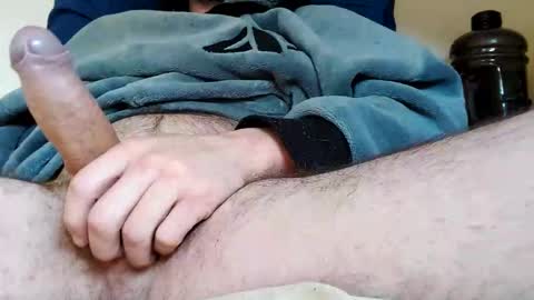 Snapshot of rentond chatting on 8, 3, 2025 SNA CHAT RENTAPEG online show from 8, 3, 2025