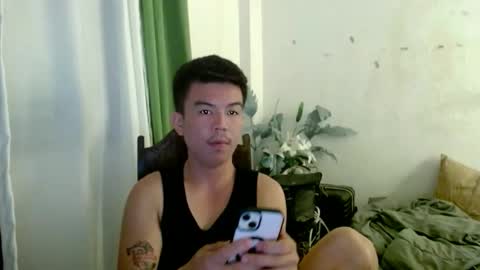 Snapshot of renzyrenz_05 chatting on 13, 4, 2026 Renzy online show from 13, 4, 2026