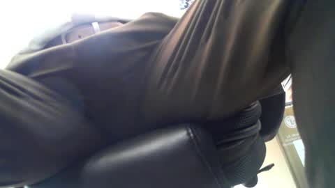 Snapshot of respectfullyyours69 chatting on 17, 2, 2025 RespectfullyYours69 online show from 17, 2, 2025