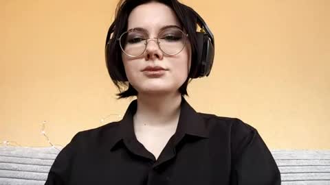 Sofia online show from 14, 4, 2026