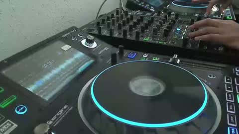 GearPorn online show from 12, 12, 2024