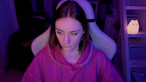 Rie online show from 22, 2, 2026