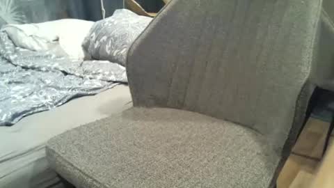 Snapshot of reunionussr chatting on 12, 1, 2025 reunionussr online show from 12, 1, 2025