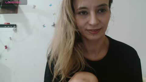 Snapshot of rexxa_flower chatting on 26, 7, 2026 Rexxa online show from 26, 7, 2026