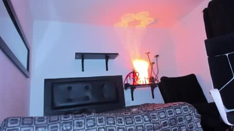 ROBERTA online show from 9, 3, 2025