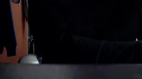 Snapshot of rhh33 chatting on 10, 1, 2025 Rob online show from 10, 1, 2025