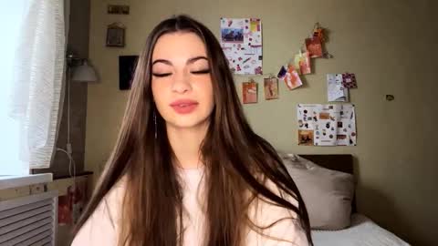 Anna online show from 4, 11, 2025