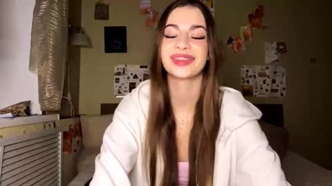 Anna online show from 6, 11, 2025