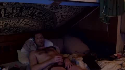 Snapshot of rhumgom40 chatting on 12, 10, 2025 rhumgom40 online show from 12, 10, 2025