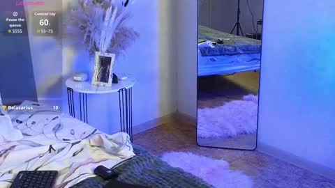 Snapshot of rianarey chatting on 2, 2, 2026 RIANA online show from 2, 2, 2026