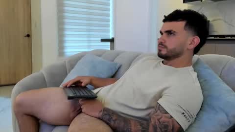 ricardogonzalez666 online show from 19, 2, 2026