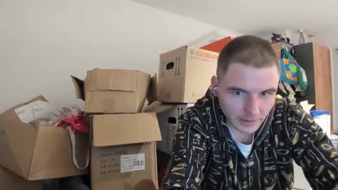 Snapshot of rich_richard567 chatting on 6, 3, 2025 rich_richard567 online show from 6, 3, 2025