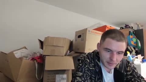 Snapshot of rich_richard567 chatting on 6, 3, 2025 rich_richard567 online show from 6, 3, 2025